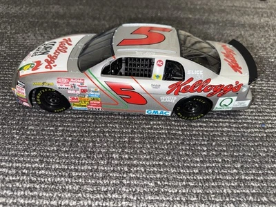 Nascar American Muscle Terry Labonte #5 Chevy Monte Carlo Kellogg's 1:18 CWC - Image 1 of 4