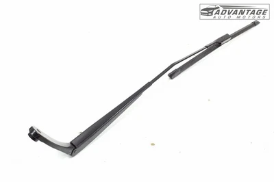 2017-2021 ALFA ROMEO GIULIA 952 FRONT RIGHT WINDSHIELD WIPER ARM W/ BLADE OEM - Image 1 of 4