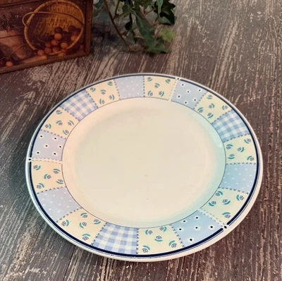 Repuesto de plato de cena Gibson Everyday Patchwork azul casa de campo vintage Foto 1 de 4