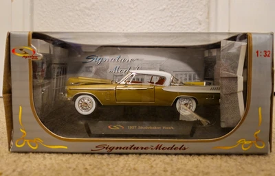 签名型号 32399 1: 32 压铸 1957 Studebaker 金鹰汽车全新带盒! — 第 1/4 张图片