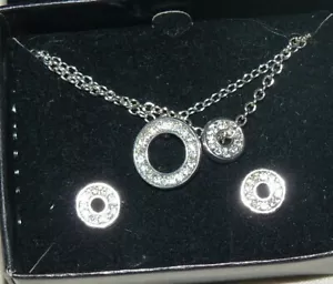 Vintage Avon Halsketten und passende Ohrringe Strasskreise 4-teiliges Set Neu im Karton - Bild 1 von 1