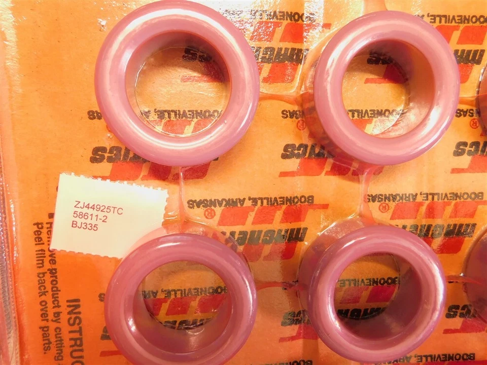 4 Magnetics ZJ44925TC Ferrite Toroidal Cores 7.435uH 49.3mm OD, 30.5 ID, 18.8mmH - Image 1 of 1
