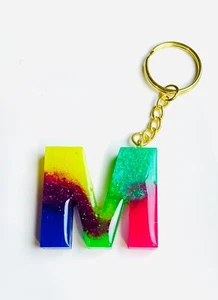 Schlüsselanhänger Regenbogen grün personalisieren Harz Buchstabe - Bild 1 von 1