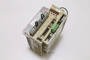SERVOPACK DRV-I-4277=9M13 YASKAWA SGDH-08AE 58A44,JUSP-NS300-E 01003 0,8 kW usado - Imagen 1 de 17