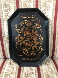 ¡BONITA BANDEJA DE TOLEWARE ESTAMPADA A MANO DE HORMIGA! - Imagen 1 de 11