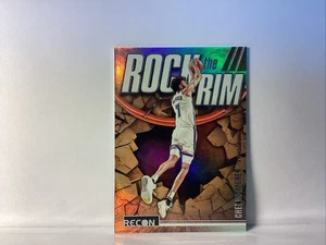2023-24 Panini Recon Chet Holmgren #9 Rock The Rim Insert OKC NM+ - Foto 1 di 3