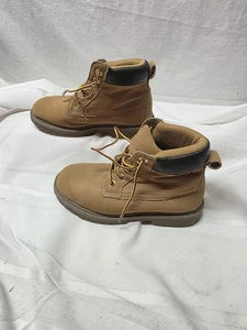 Eddie Bauer Youth Wheat Tan Work Hiking Boots Size 2 M  Kids Unisex [25] - Picture 1 of 7