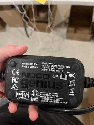 NOCO GENIUS5 Smart Battery Charger - Image 1 of 3