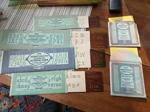 Lote de 4 guías de letras vintage A.B. Mimeógrafo Dick y 2 placas de pantalla  - Imagen 1 de 7