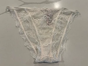 Victoria’s Secret Dream Angels String-Bikinihöschen transparent weiß Spitze Medium neu mit Etikett - Bild 1 von 3