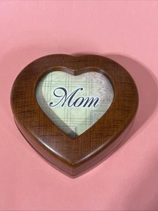Andenkenbox mit Spieluhr "Mama". Kann Bild auf Vorderseite hinzufügen - Bild 1 von 4