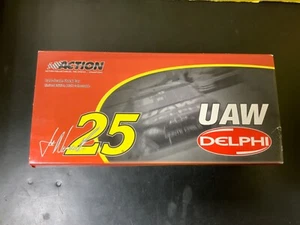 Action Racing Joe Nemechek #25 UAW-Delphi 2003 Monte Carlo Club Car Bank - Picture 1 of 16