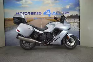 TRIUMPH TROPHY 1215 2015 - Picture 1 of 17