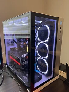 Gaming PC RTX 3080 With Samsung Odyssey G7 240Hz 1440p Monitor & Accessories - Picture 1 of 7