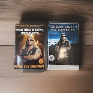 Duane Dog Chapman Signed Books Lot Of 2 You Can’t Hide + Mercy is Given HCDJ 1th - Picture 1 of 13