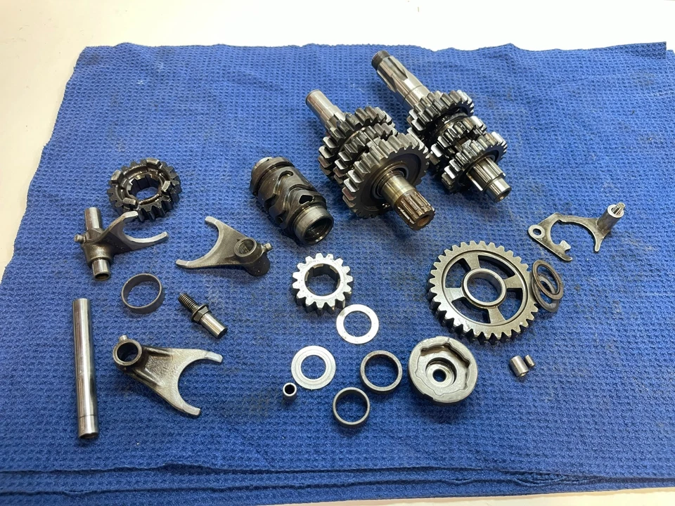 1997 Suzuki RMX 250 RMX250 OEM SUZUKI Transmission Trans 24121-05D02 1989-1998 - Image 1 of 4