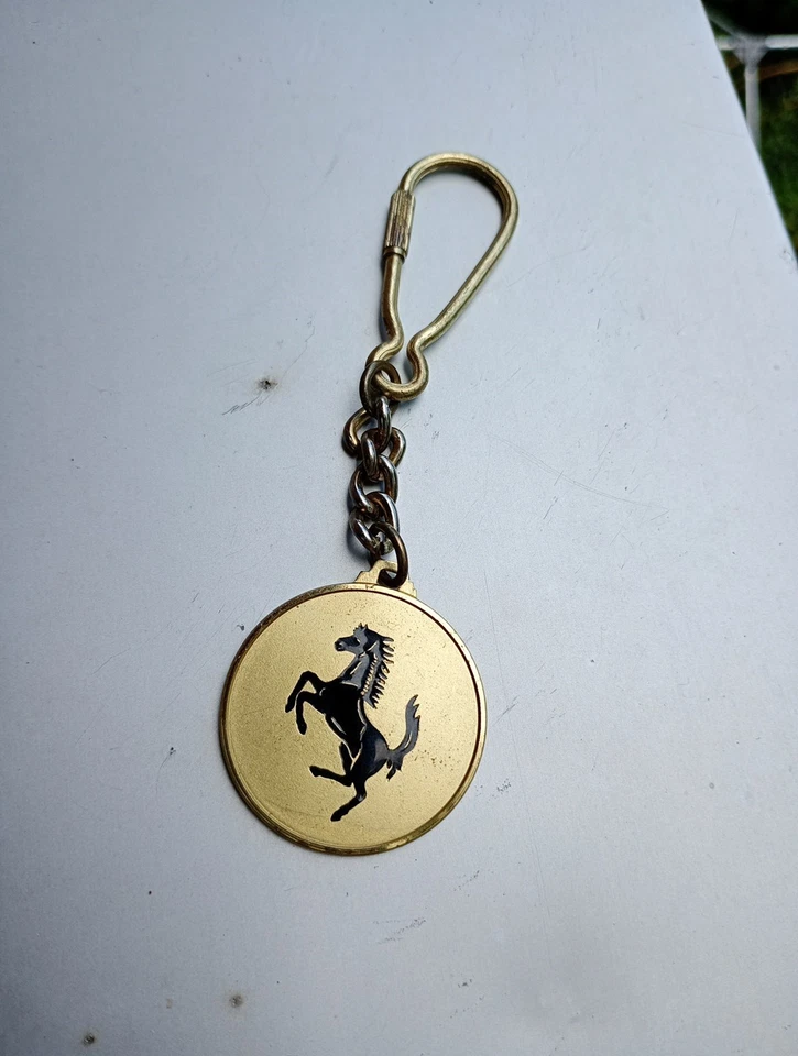 Ferrari Keyring Key Fob , Prancing Horse -FERRARI  1990s  -F40 , 348,testarossa - Image 1 of 4
