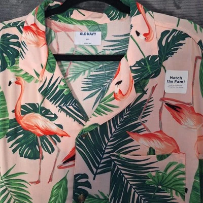 Old Navy Flamingo Hawaiian Button Up Shirt Mens XXL Pink Tropical Vacation Resor - Image 1 of 4