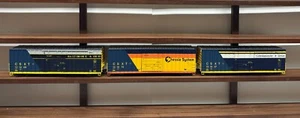 Atlas #3002642 O 2 Rail Premier 50’ CXS Gunderson Heritage 3 Box Car Set  NEW - Picture 1 of 12