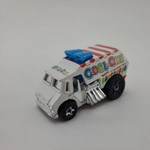 Hot Wheels 2004 Cool One Ice Cream Truck - Picture 1 of 7