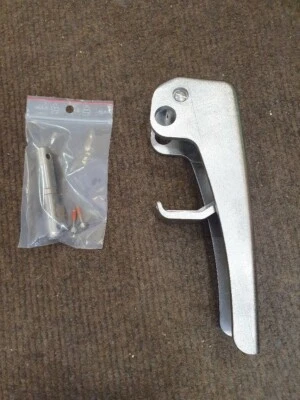 robot coupe vcm lid handle part no 59272 - Image 1 of 3