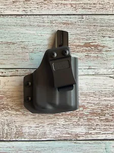 IWB Kydex Holster for Glock 43 with a Streamlight TLR-6, Right handed - Picture 1 of 3