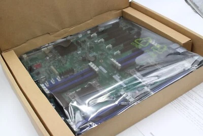 Intel W2600CR2, LGA 2011/Socket R Motherboard Server Board G21602-306 916028 HTV - Image 1 of 4