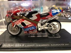 Motorrad Suzuki GSX-R #94 Guyot/Scarnato/Dussauge 2001 - Altaya 1:24 - Bild 1 von 1