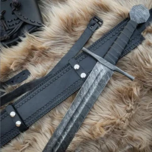 Hand Forged Damascus Steel Viking Sword Sharp Battle Ready Medieval Sword Gift - Picture 1 of 5