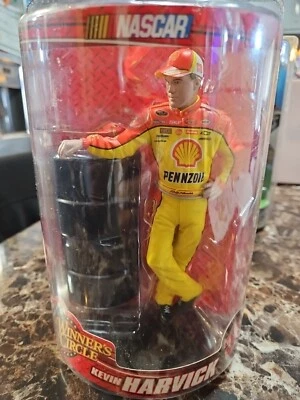 2008 年获奖者圈凯文·哈维克 #29 Pennzoil NASCAR 6 英寸活动人偶 — 第 1/4 张图片