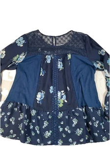 Womens XL New Directions Blue Floral Long Bell Sleeves Blouse F64 - Picture 1 of 10