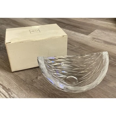 Mikasa 全新带盒水晶雾霾瓜碗 8 英寸 x 4-1/4 英寸 T 斯洛文尼亚制造 — 第 1/4 张图片