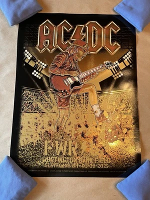 Póster AC/DC 2025 Cleveland OH lámina de oro 18x24 numerado xx/100 Foto 1 de 4