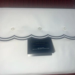 Ralph Lauren King Flat Sheet Malin Scallop White Polo Navy New - Picture 1 of 3