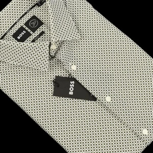 HUGO BOSS Green Geometric HANK KENT S Performance Stretch Dress Shirt 16 NWT - Picture 1 of 2