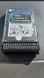 Disque dur ThinkSystem 2.4T 10K 12G Serveur 2.5 AL15SEB24EQ - Photo 1/1