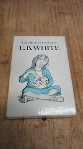 Three Books For Children By E.B. White Box Set Stuart Little Charlotte's Web - Bild 1 von 3