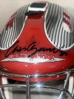 Detroit Red Wings Mini Goalie Helmet NHL Hockey Autographed Chris Osgood No Coa - Image 1 of 4