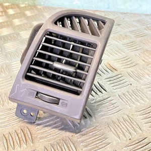 Hyundai Sante FE 2010 Air Vent Outer Driver + PASSENGER - Picture 1 of 5