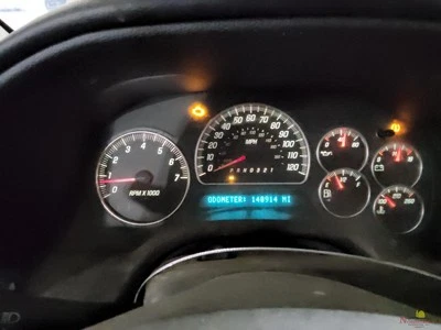 2008 GMC Envoy Speedometer Instrument Cluster Gauges - Image 1 of 4