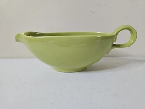 Vintage 1950s Rythm By Homer Laughlin Lime Green F53N Gravy Boat - Made In USA - Picture 1 of 9