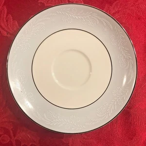 Noritake Laureate Pattern #5651 Saucer(s) Beautiful !! Japan - Picture 1 of 2