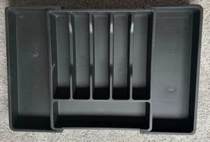 Black Expandable 8 Section Plastic Cutlery Tray Kitchen Organiser Drawer Insert - Picture 1 of 1