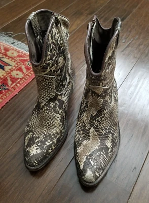 ZIGI ny искусственной змеиной кожи - "Она животное" кожаные ботинки женщин 7 - EUC! - Изображение 1 из 4