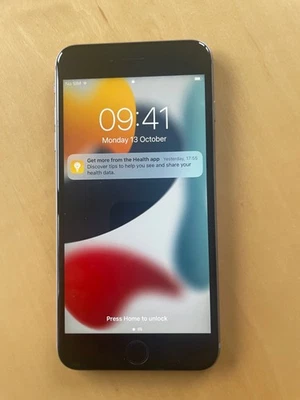 Apple iPhone 6 - 64GB - Silver (Unlocked) A1586 (CDMA + GSM) - Image 1 of 4