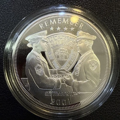 2016 Bradford Exchange Heroes of 9/11 Proof Coin Remember September 11t D34767 - Image 1 of 2