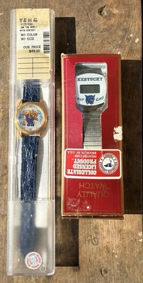 Kentucky Wildcats Reloj Muñeca Correa Cuero Azul Hora del Sol Camiseta de Baloncesto De Colección 2 Foto 1 de 4