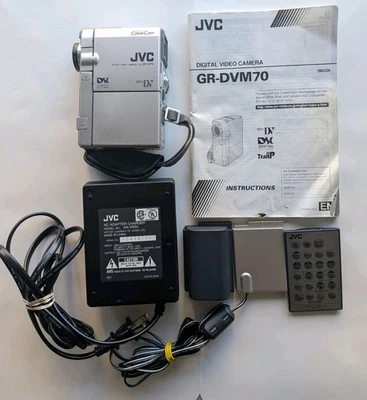JVC Digital CyberCam GR-DVM70U Mini DV Video Recorder for Parts or Repair - Image 1 of 4
