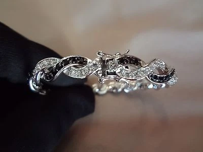 DE COLECCIÓN FAS-925-PIEDRAS BLANCAS Y NEGRAS CARGADAS-925--HERMOSA Foto 1 de 4