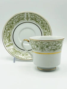 Berkeley House Fine China Romance 6705 Footed Cup & Saucer 3" MCM - Picture 1 of 6
